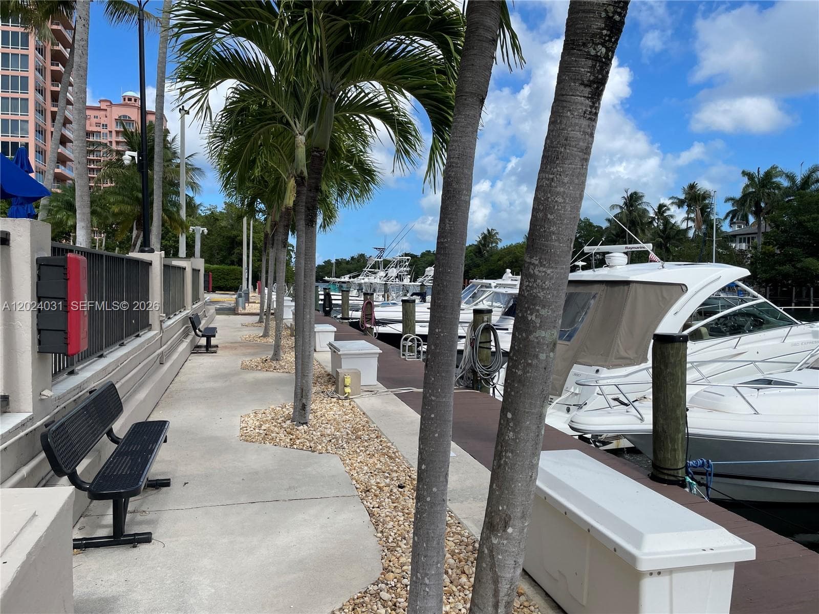 90 Edgewater Dr # 1222, Coral Gables FL 33133 — 36