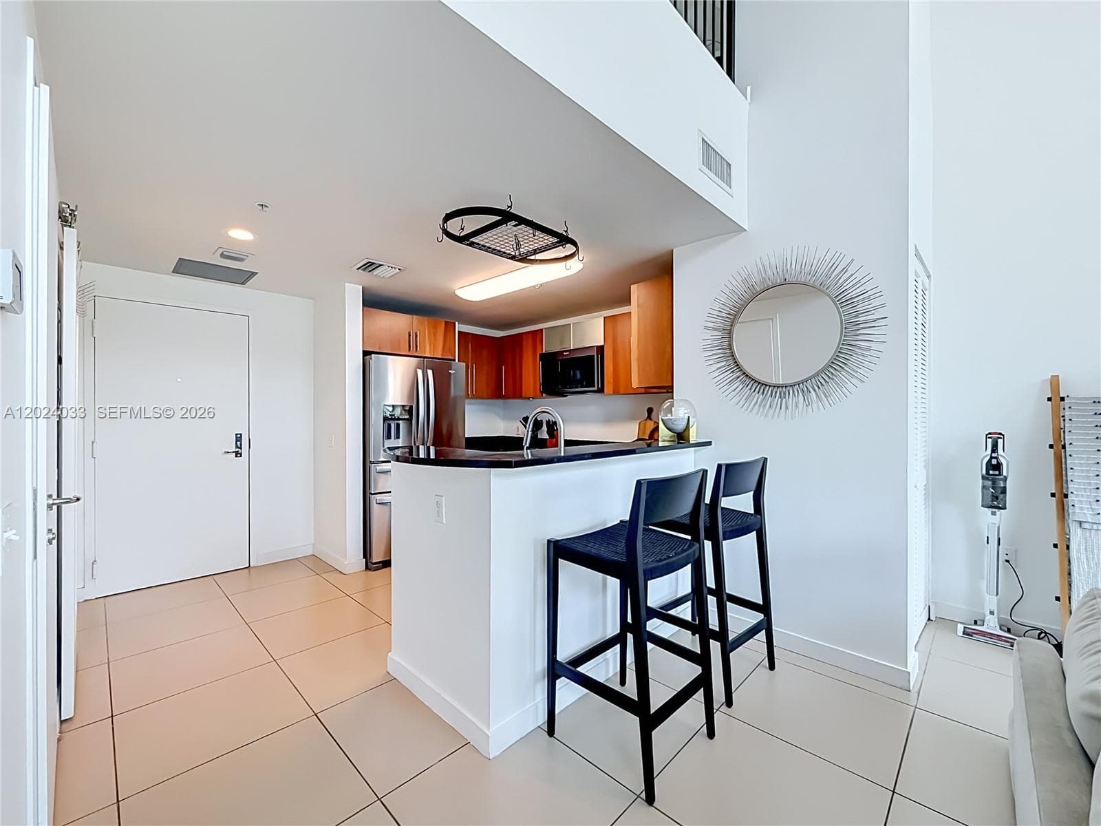 300 S Biscayne Blvd # 1016, Miami FL 33131 — 6