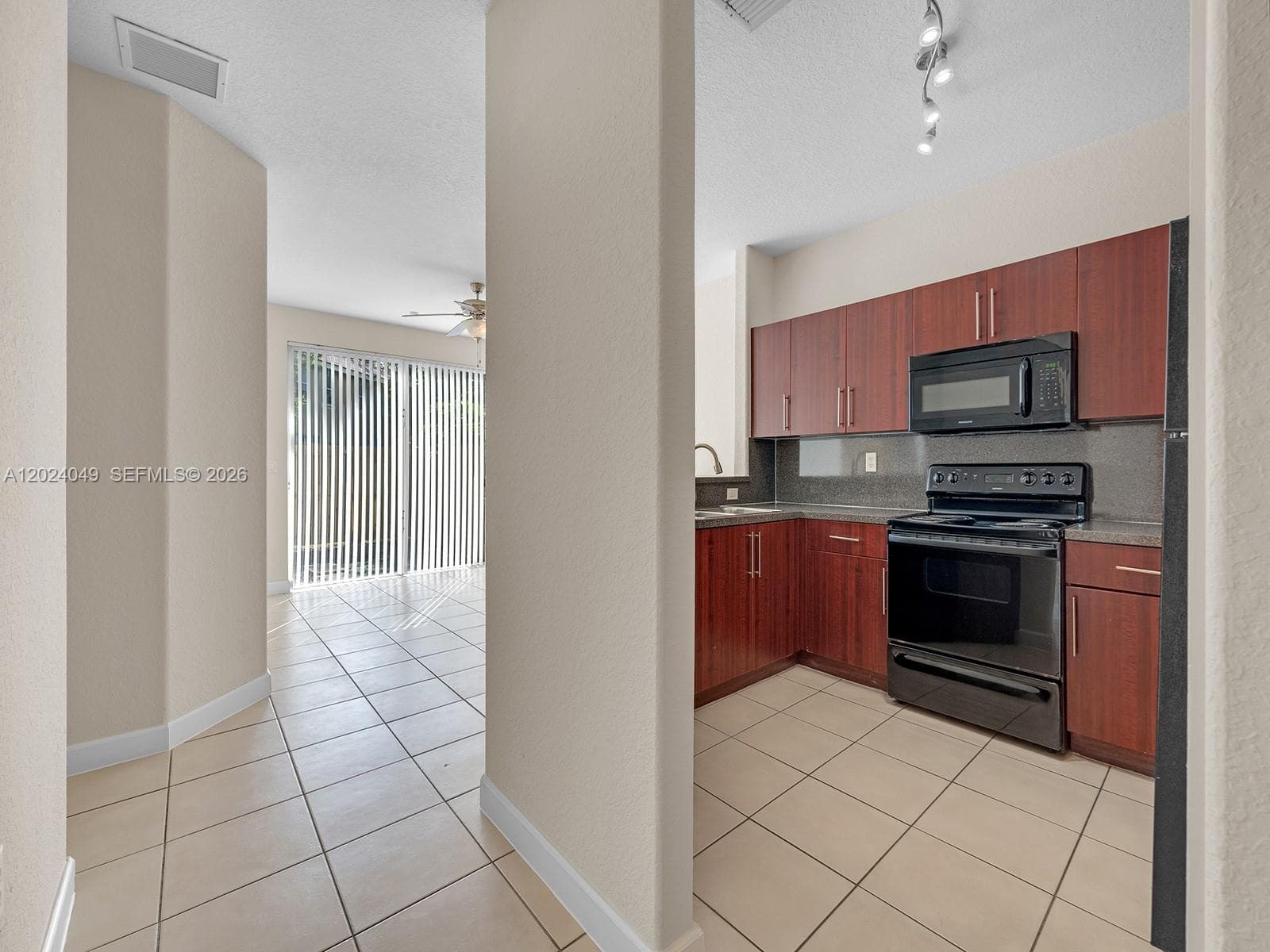 2511 SE 15th Ct, Homestead FL 33035 — 7