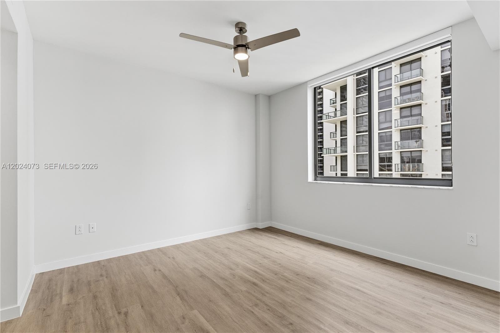 697 N Miami Ave # 1810, Miami FL 33136 — 19