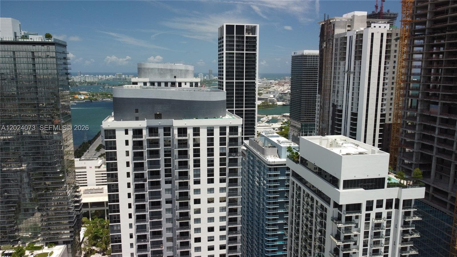 697 N Miami Ave # 1810, Miami FL 33136 — 39