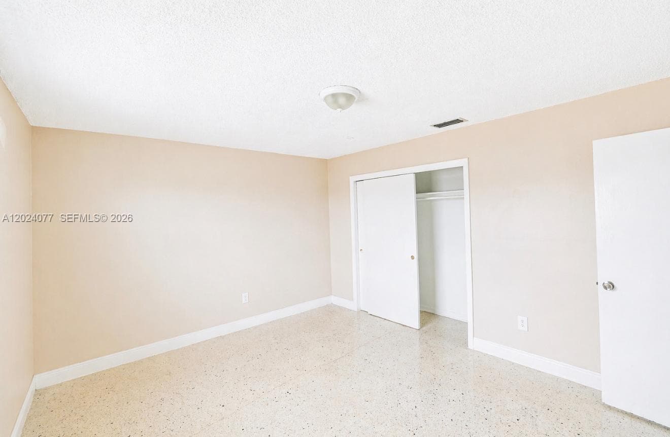 2315 W Okeechobee Rd # 304, Hialeah FL 33010 — 4