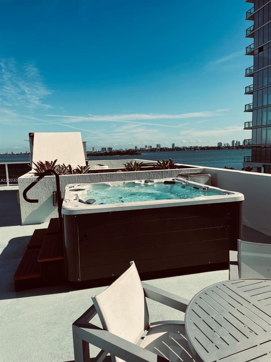 601 NE 23rd St # 804, Miami FL 33137 — 21