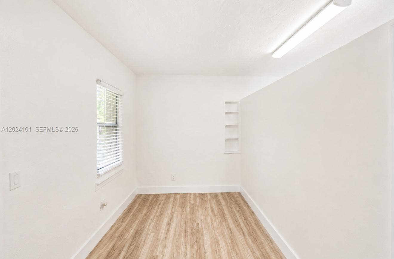 2300 W Flagler St # 04, Miami FL 33135 — 6