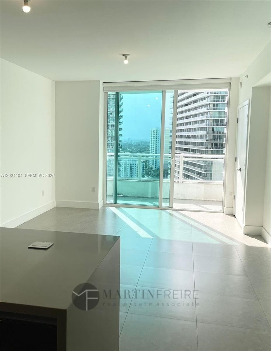 1080 Brickell Ave # 2005, Miami FL 33131 — 2