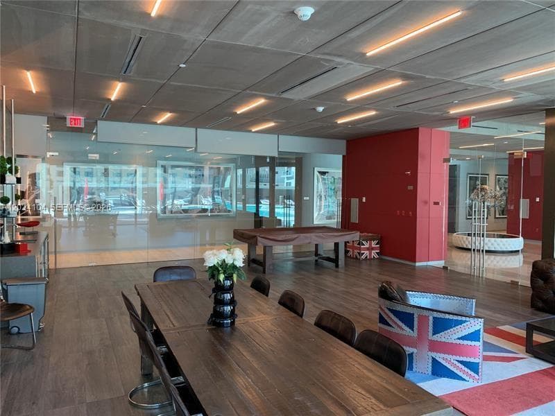 1080 Brickell Ave # 2005, Miami FL 33131 — 17