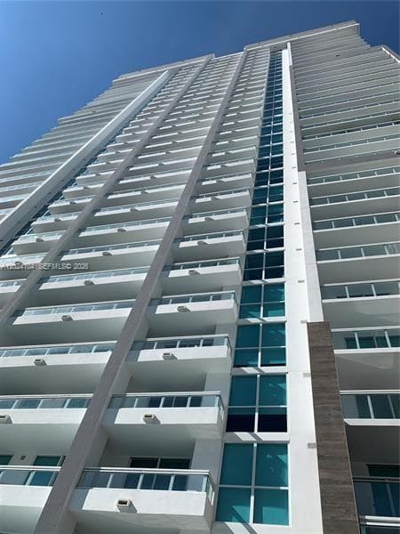 1080 Brickell Ave # 2005, Miami FL 33131 — 22