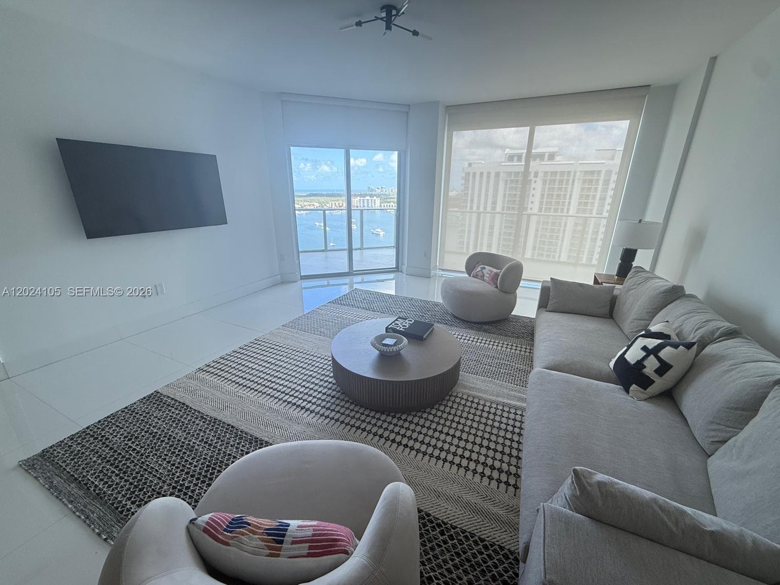 17301 Biscayne Blvd # 2305, North Miami Beach FL 33160 — 1