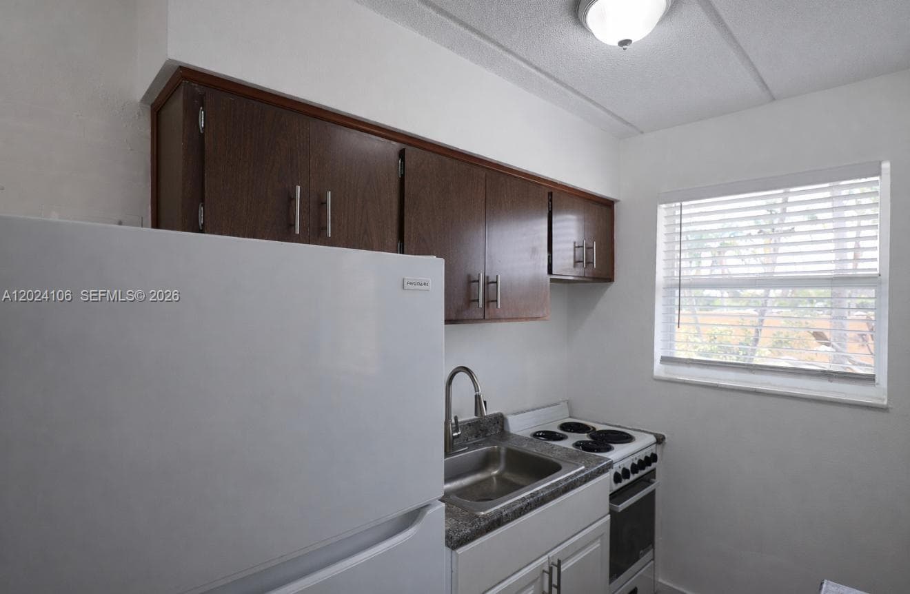 1235 W 66th St # 12, Hialeah FL 33012 — 4