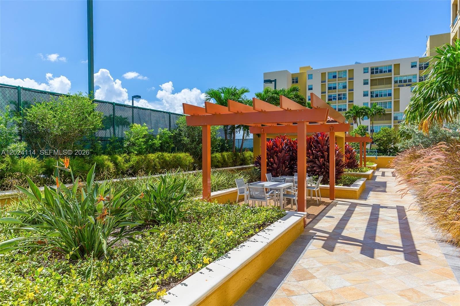 90 Alton Rd # 1405, Miami Beach FL 33139 — 30