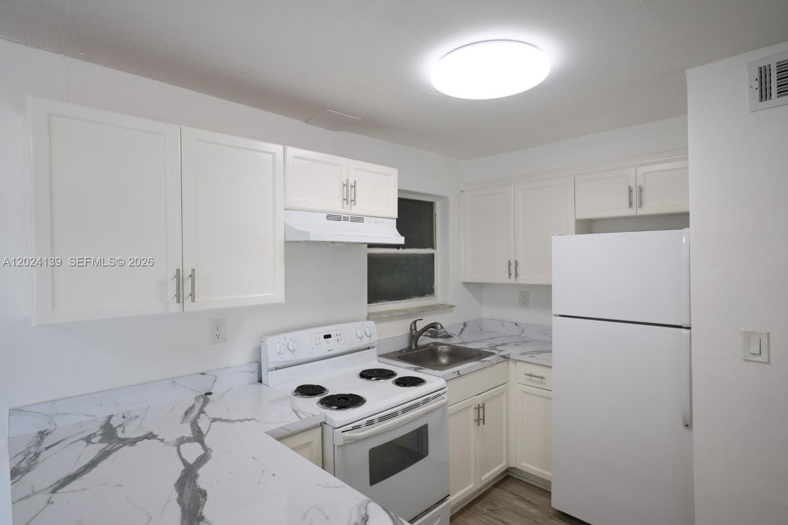 3501 W 11th Ave # 211, Hialeah FL 33012 — 1