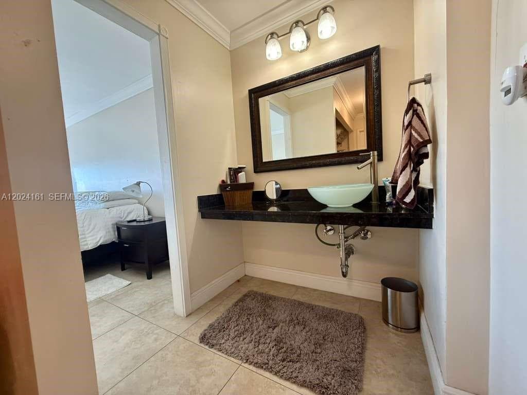 7135 Collins Ave # 815, Miami Beach FL 33141 — 16