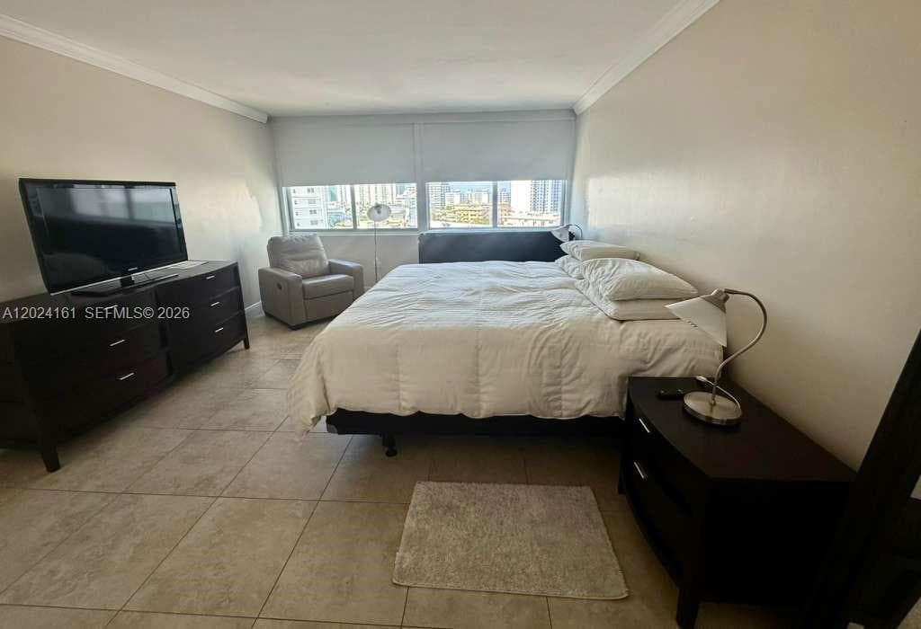 7135 Collins Ave # 815, Miami Beach FL 33141 — 15