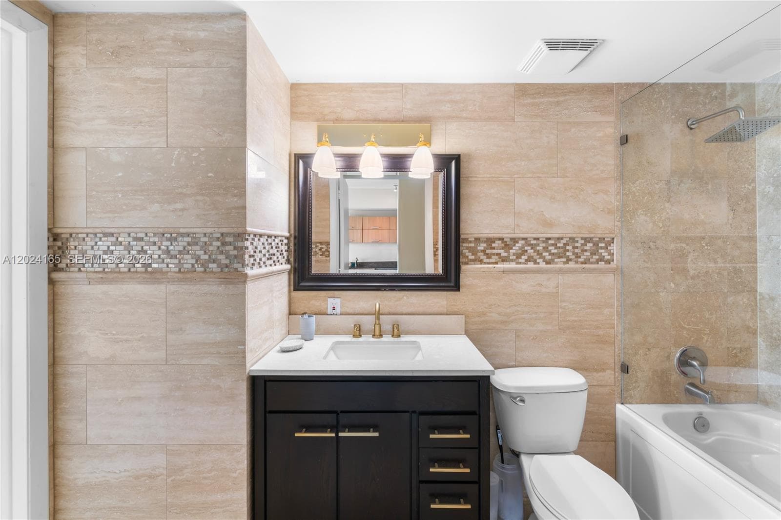350 S Miami Ave # 2515, Miami FL 33130 — 17