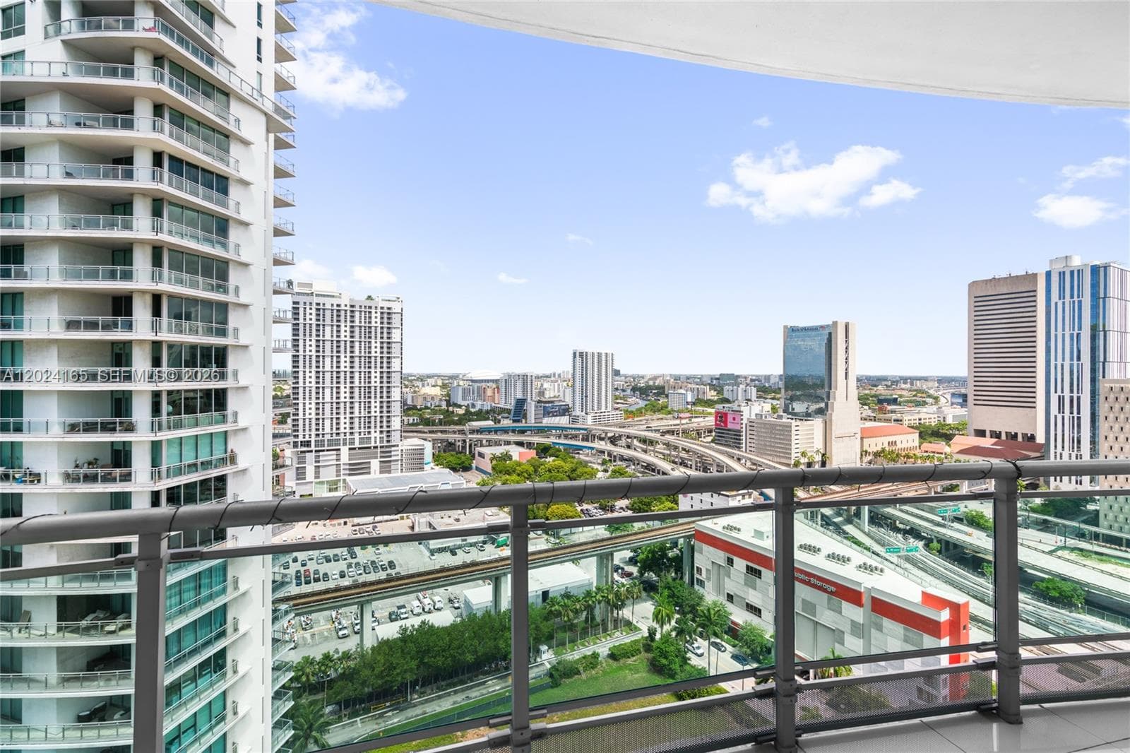 350 S Miami Ave # 2515, Miami FL 33130 — 22