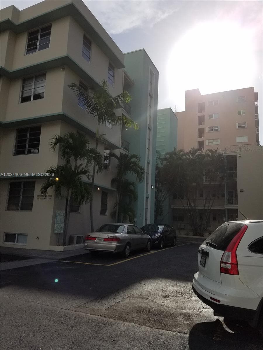 1751 Washington Ave # 1H, Miami Beach FL 33139 — 2
