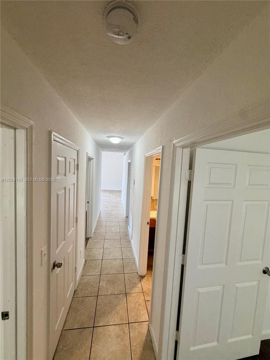 408 NW 12th St, Florida City FL 33034 — 2