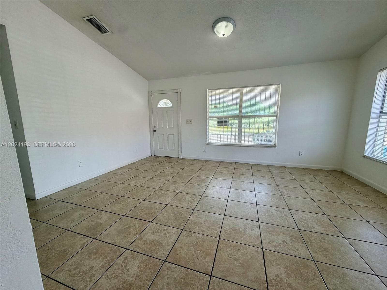 408 NW 12th St, Florida City FL 33034 — 3