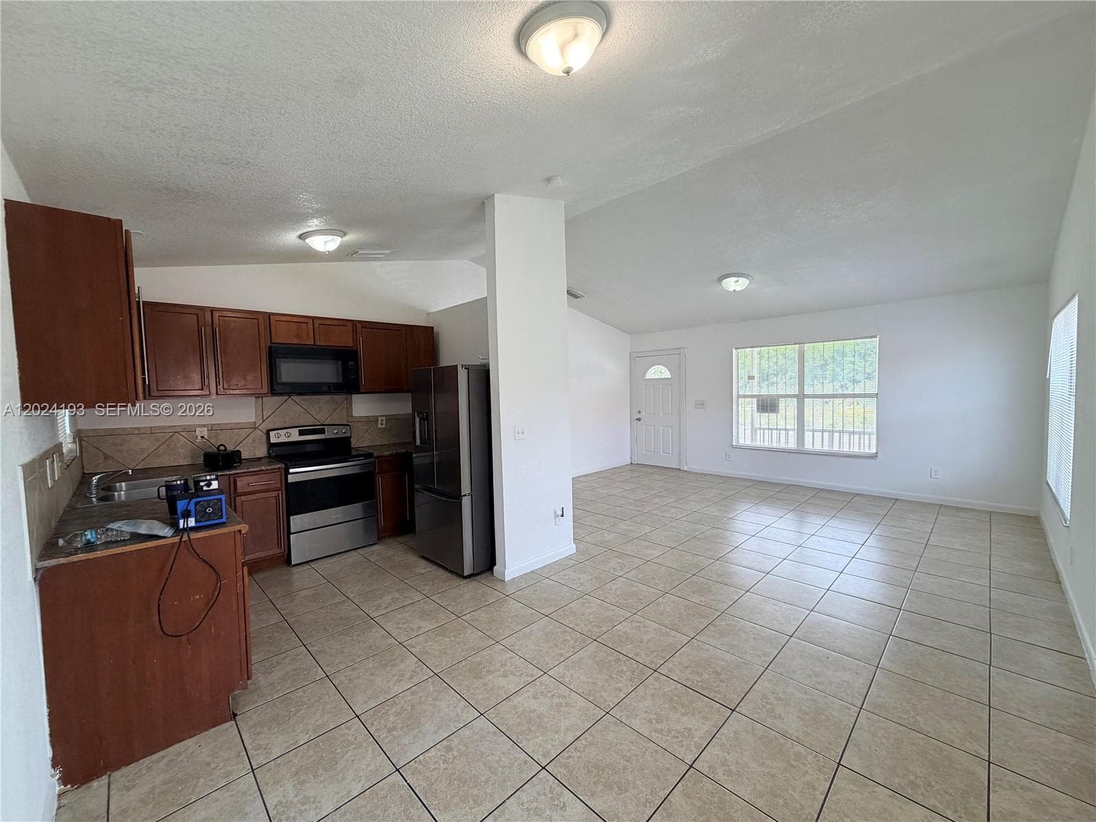 408 NW 12th St, Florida City FL 33034 — 20