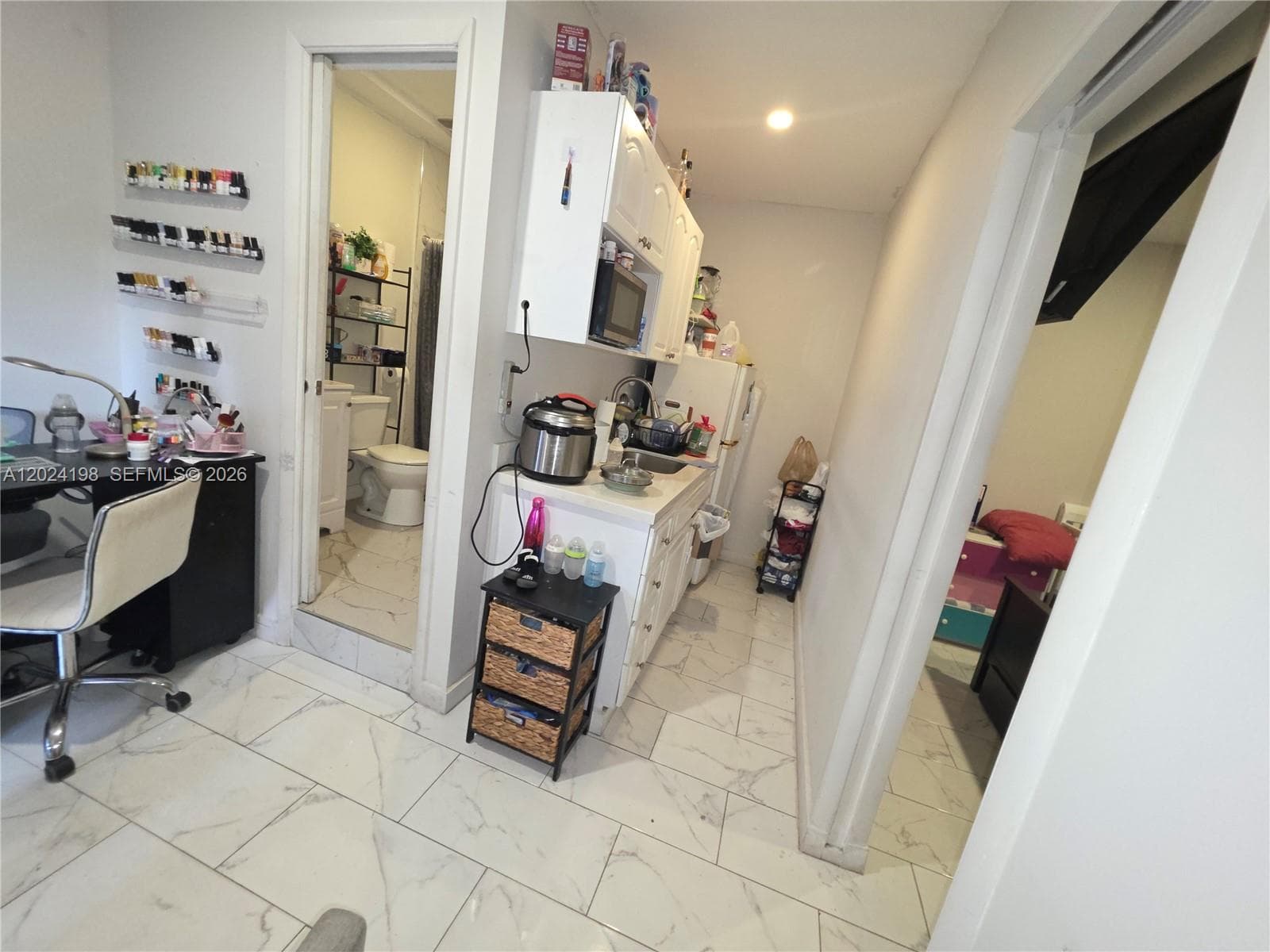 651 E 48th St, Hialeah FL 33013 — 47