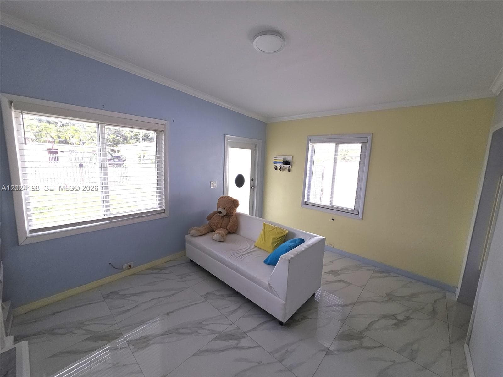 651 E 48th St, Hialeah FL 33013 — 7