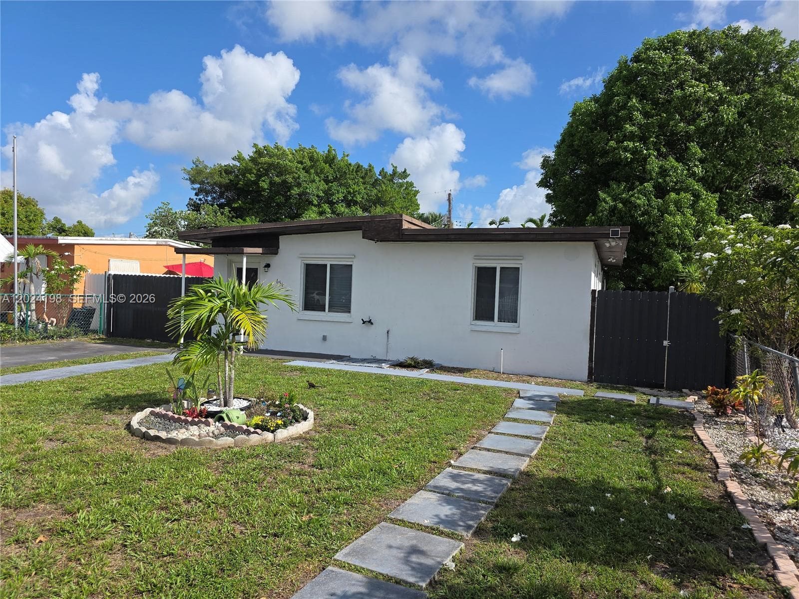 651 E 48th St, Hialeah FL 33013 — 3