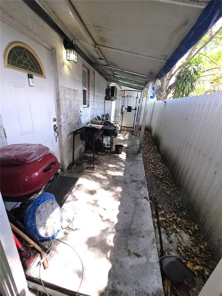651 E 48th St, Hialeah FL 33013 — 41
