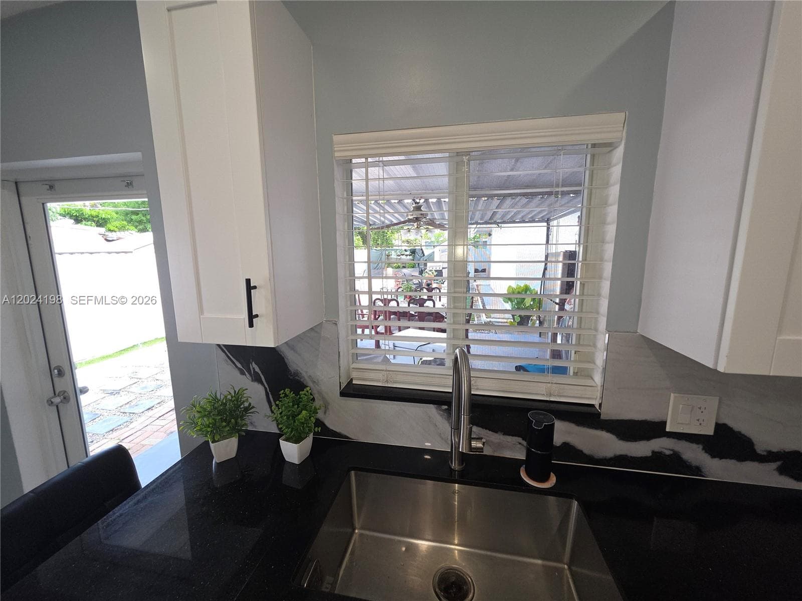 651 E 48th St, Hialeah FL 33013 — 19