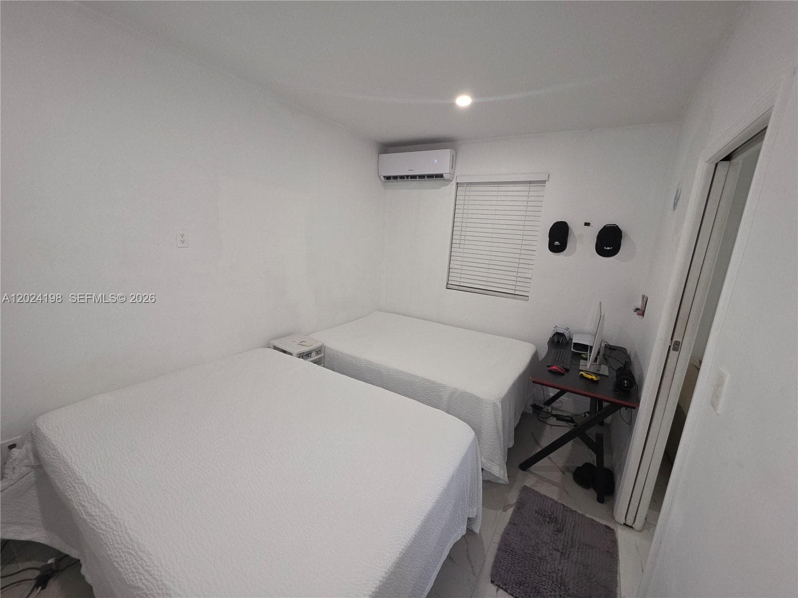 651 E 48th St, Hialeah FL 33013 — 40
