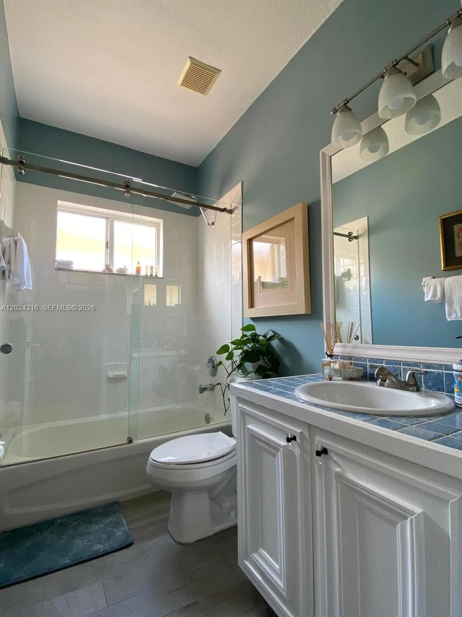 8775 SW 221st Ter, Cutler Bay FL 33190 — 19