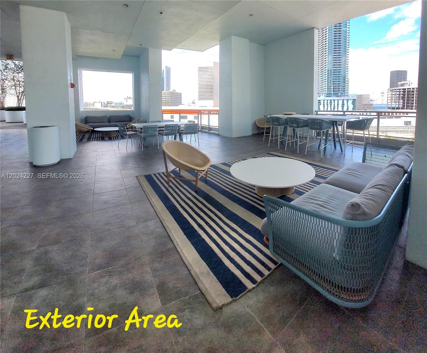 90 SW 3rd St # 2208, Miami FL 33130 — 27