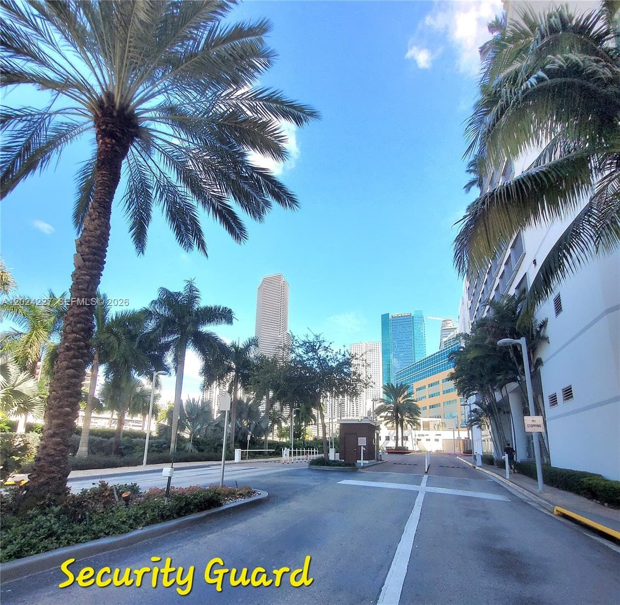 90 SW 3rd St # 2208, Miami FL 33130 — 55