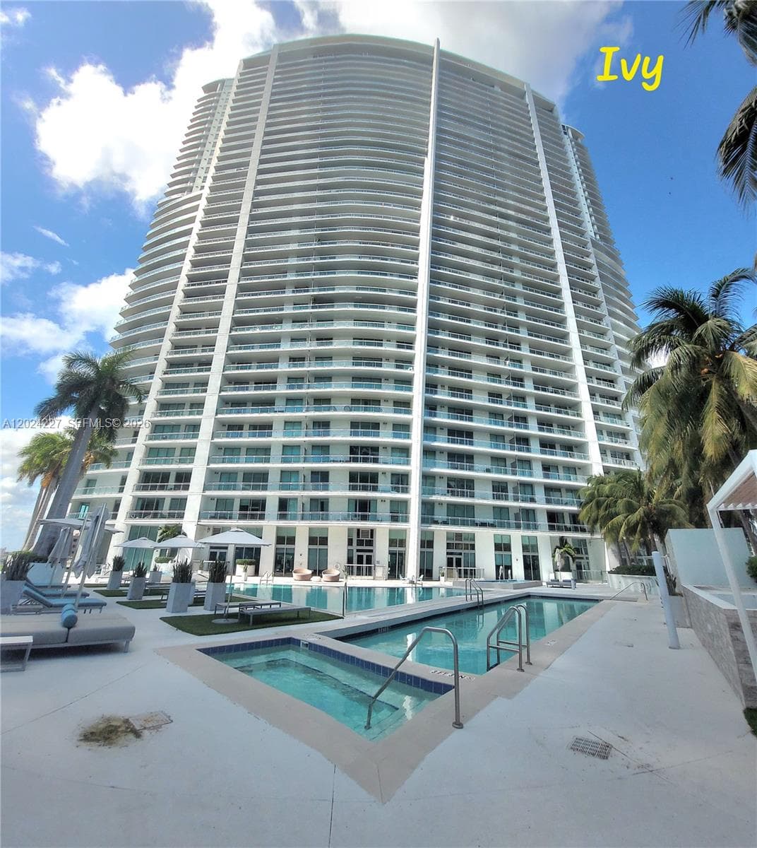 90 SW 3rd St # 2208, Miami FL 33130 — 31