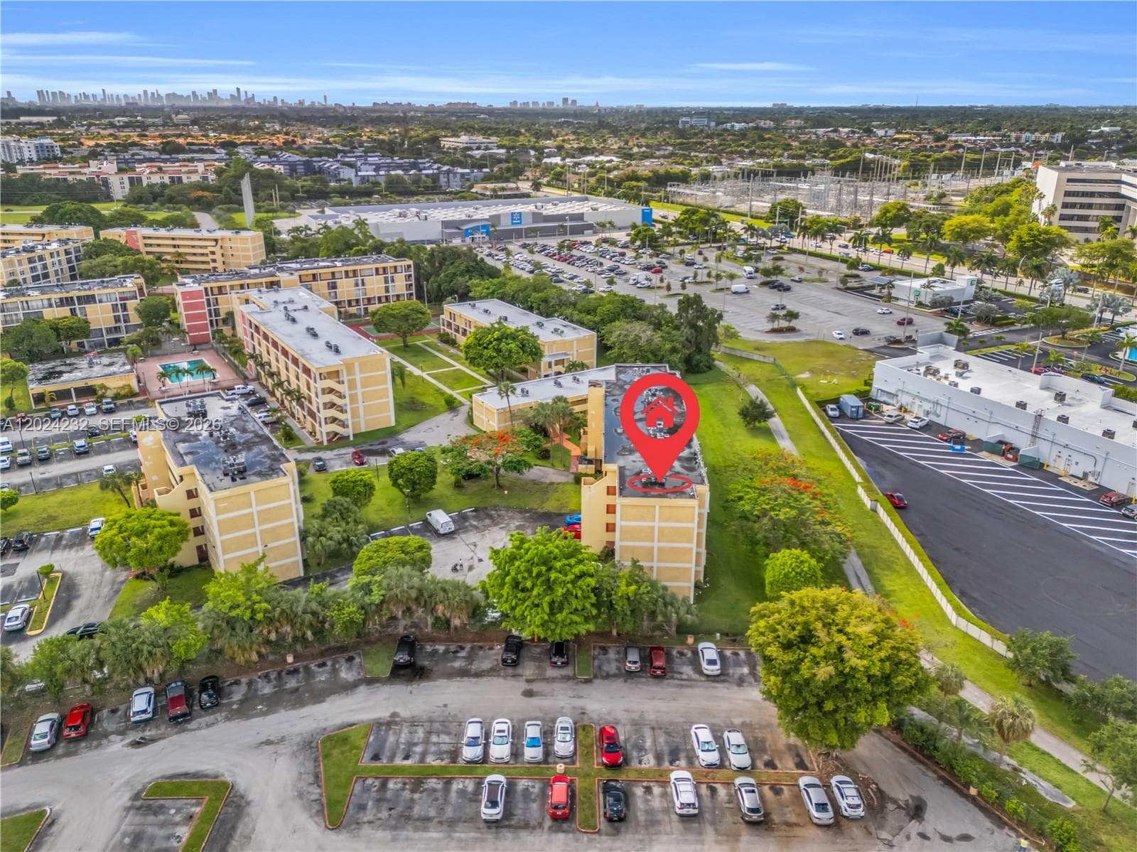 9280 Fontainebleau Blvd # 505, Miami FL 33172 — 19