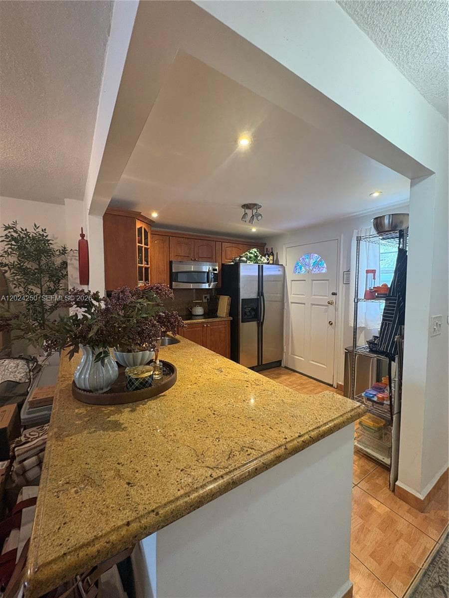 3551 NE 169th St # 104, North Miami Beach FL 33160 — 6