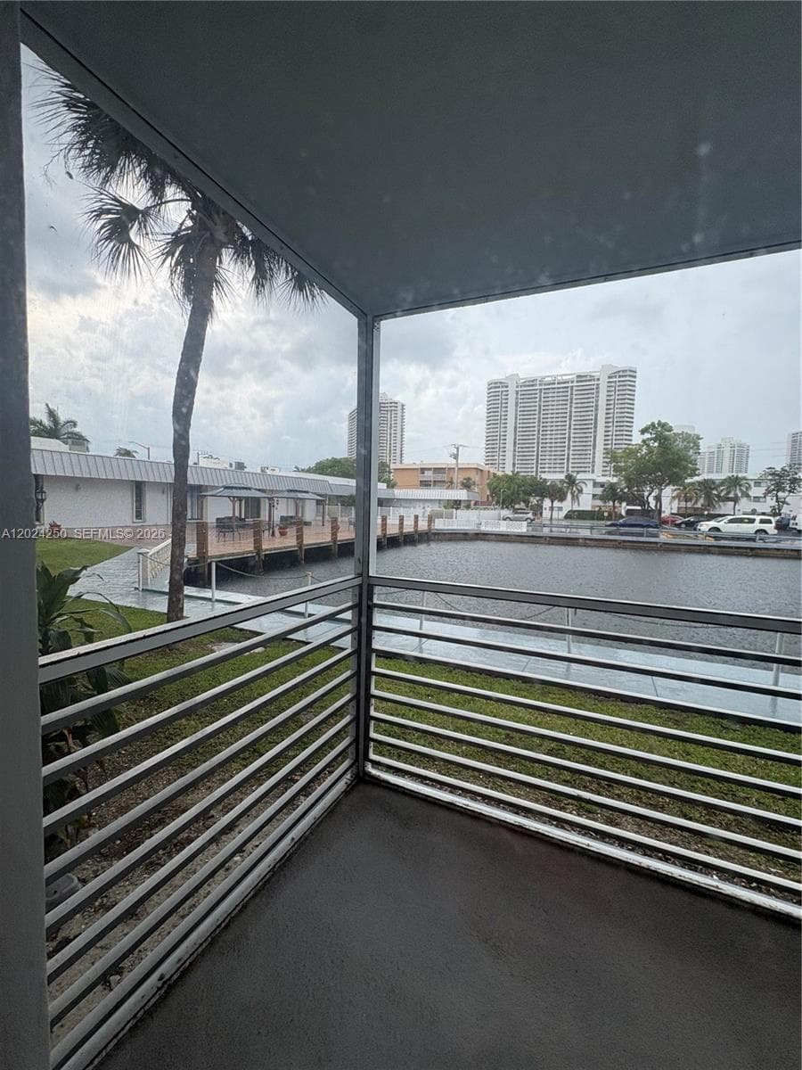 3551 NE 169th St # 104, North Miami Beach FL 33160 — 12