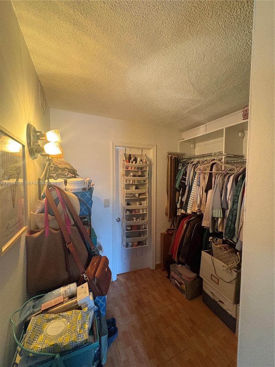3551 NE 169th St # 104, North Miami Beach FL 33160 — 20