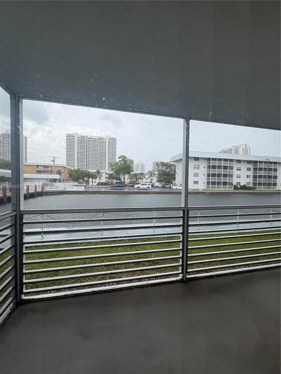 3551 NE 169th St # 104, North Miami Beach FL 33160 — 11