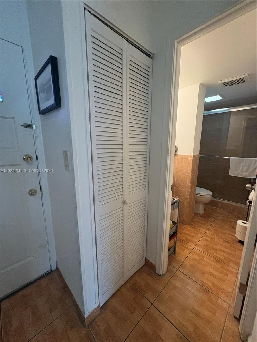 3551 NE 169th St # 104, North Miami Beach FL 33160 — 31