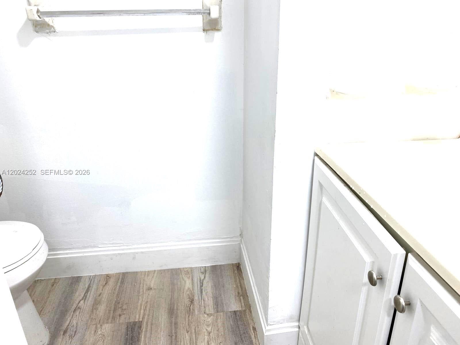 10000 NW 80 Ct # 2225, Hialeah Gardens FL 33016 — 6