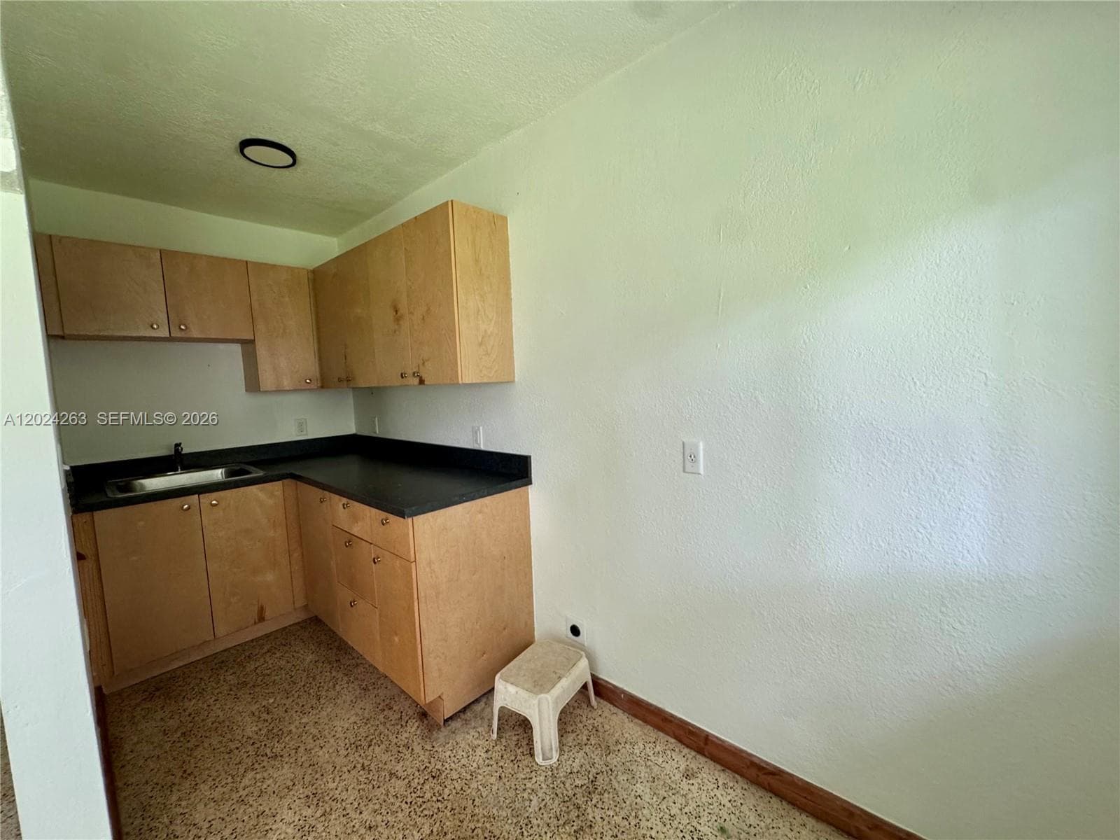 8440 NE 1st Ave # 5, Miami FL 33138 — 6
