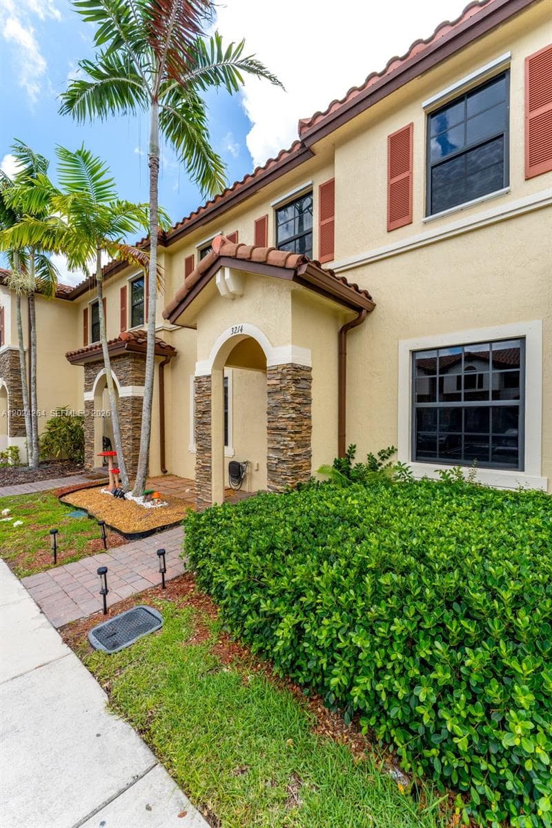 3214 SE 4th Ct, Homestead FL 33033 — 3