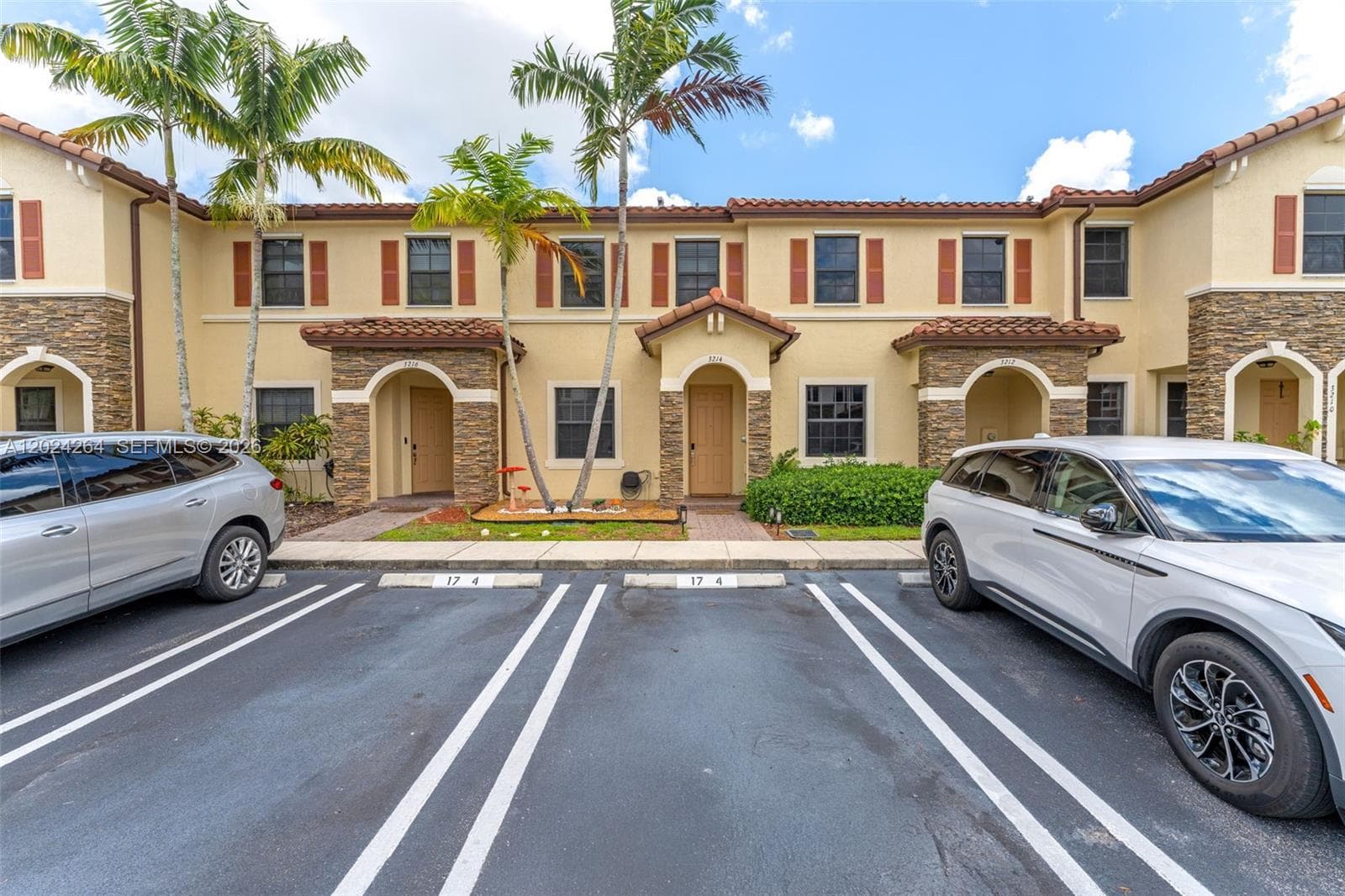 3214 SE 4th Ct, Homestead FL 33033 — 1