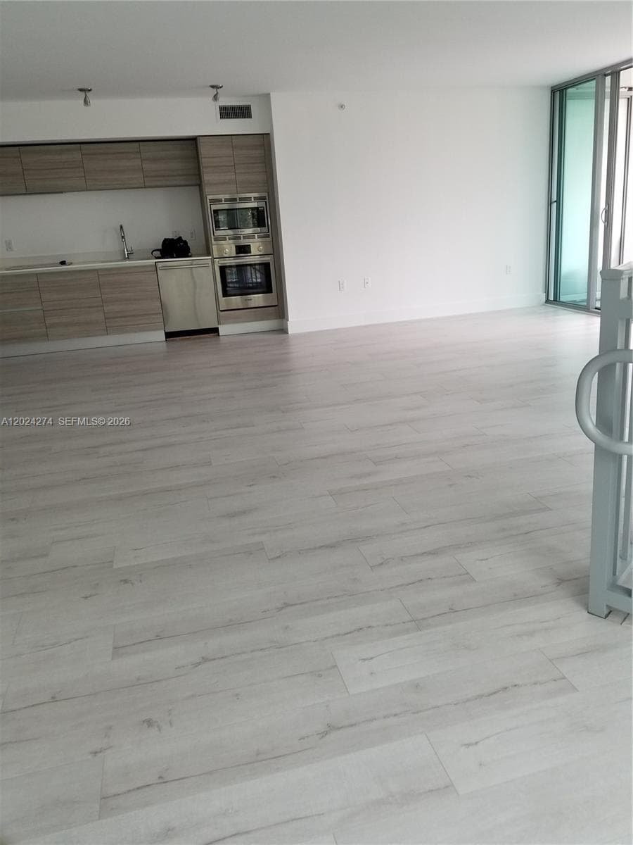 6620 INDIAN CREEK DR # 104, Miami Beach FL 33141 — 23