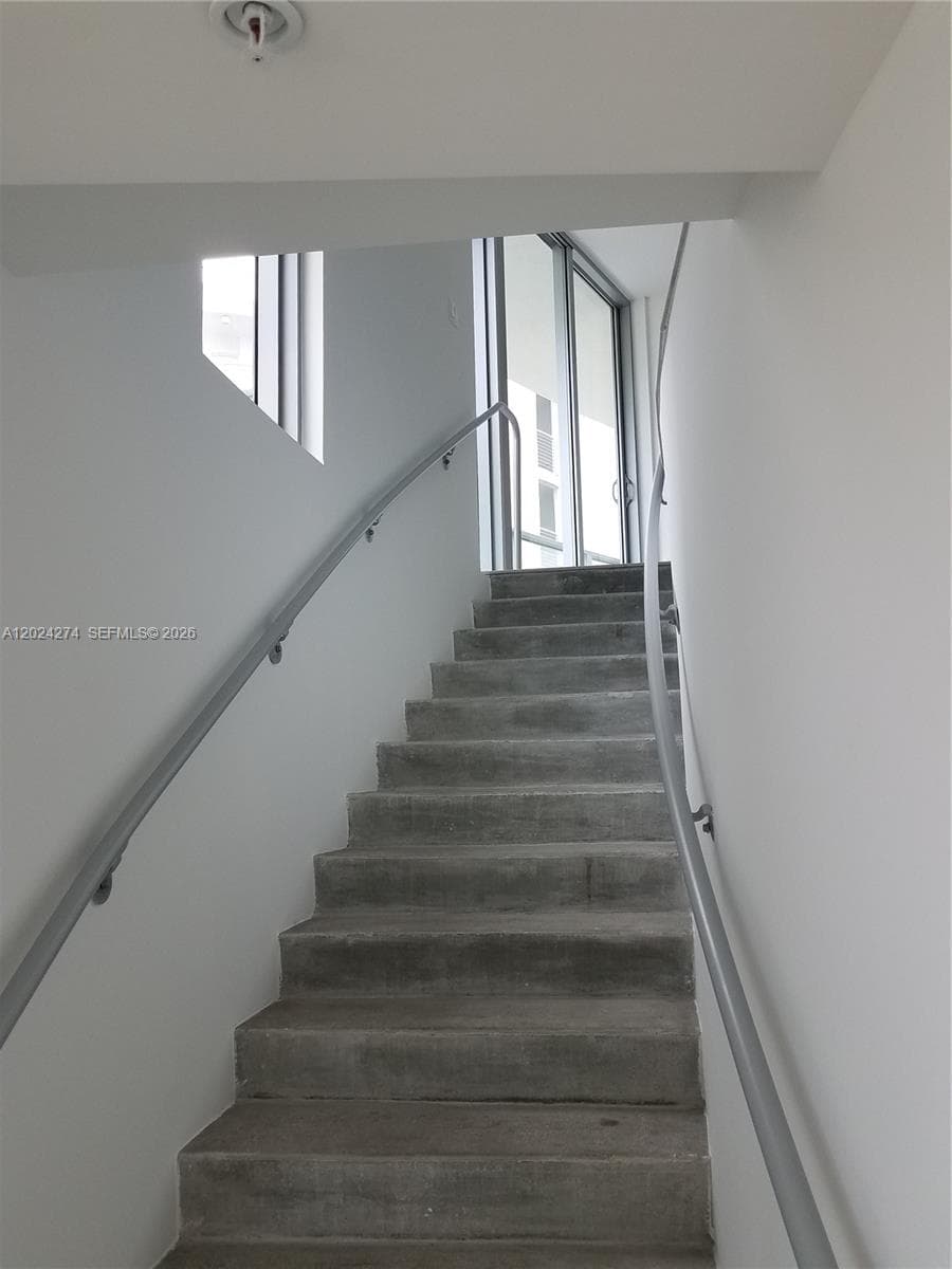 6620 INDIAN CREEK DR # 104, Miami Beach FL 33141 — 12