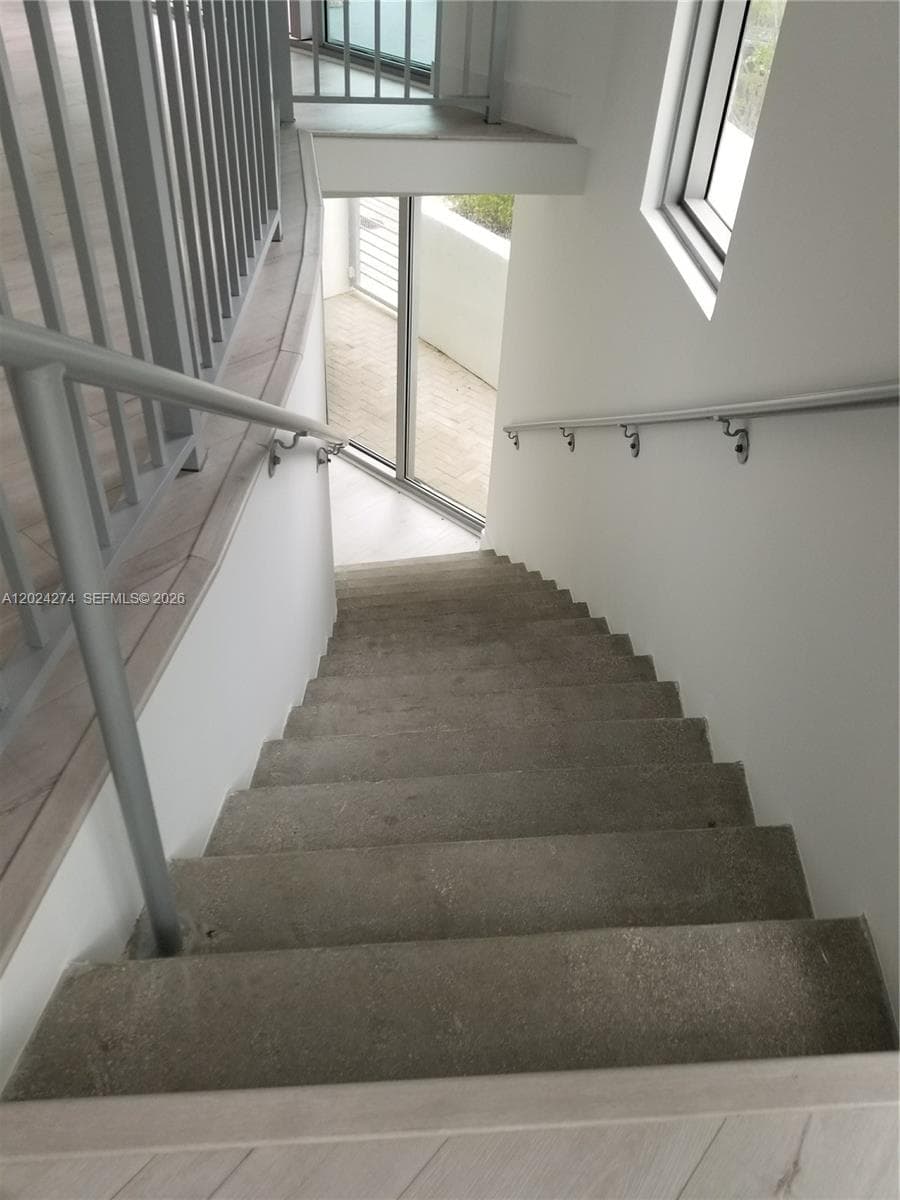 6620 INDIAN CREEK DR # 104, Miami Beach FL 33141 — 24
