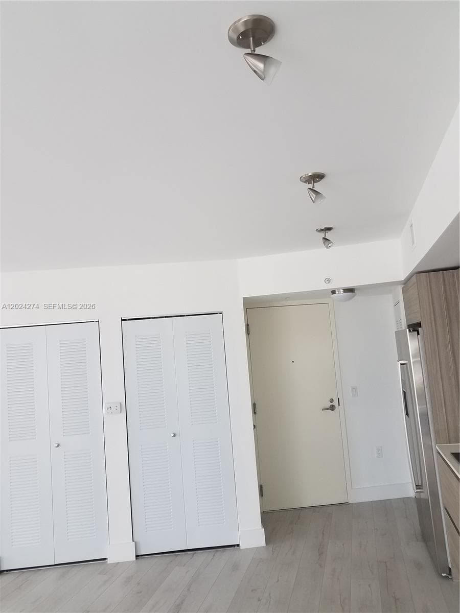 6620 INDIAN CREEK DR # 104, Miami Beach FL 33141 — 19