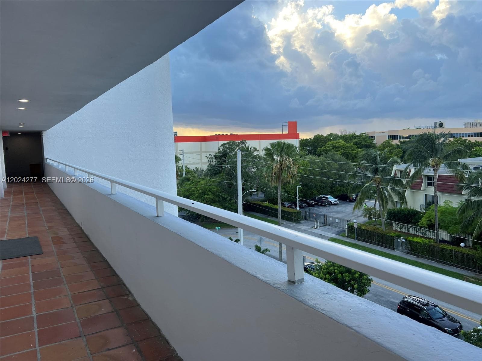 1650 NE 115th St # 609, Miami FL 33181 — 19