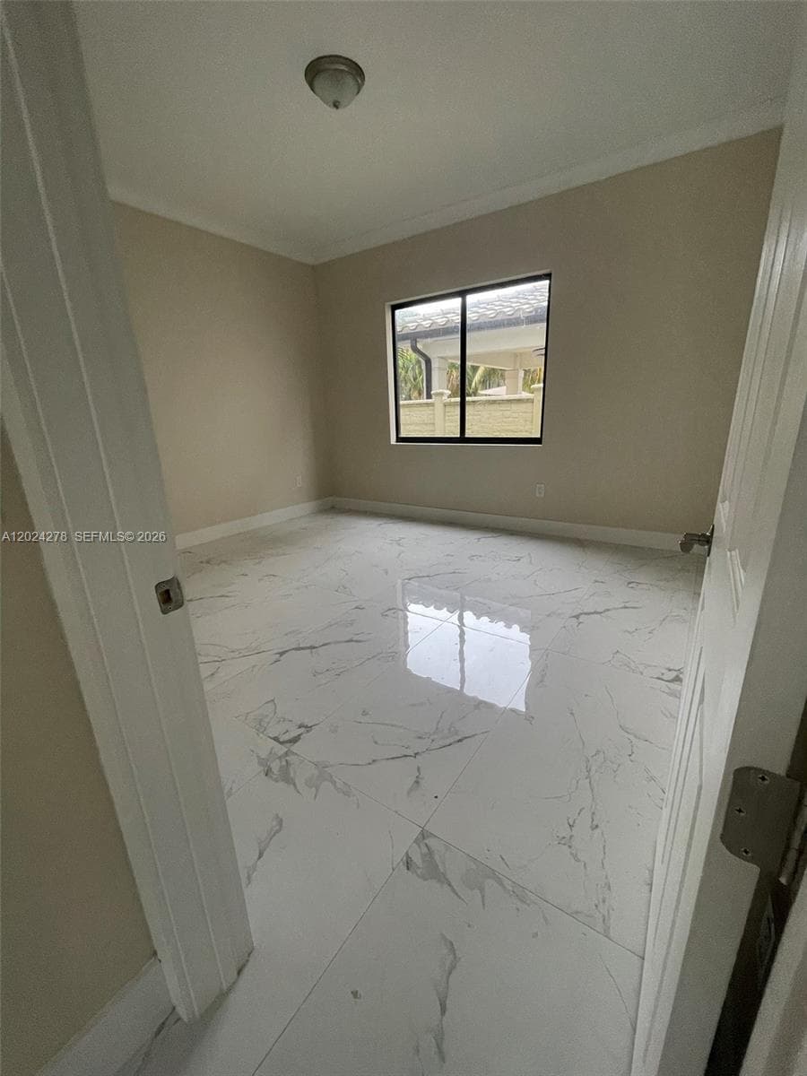 14442 SW 14th St, Miami FL 33184 — 51
