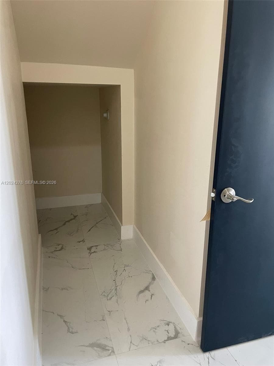 14442 SW 14th St, Miami FL 33184 — 35